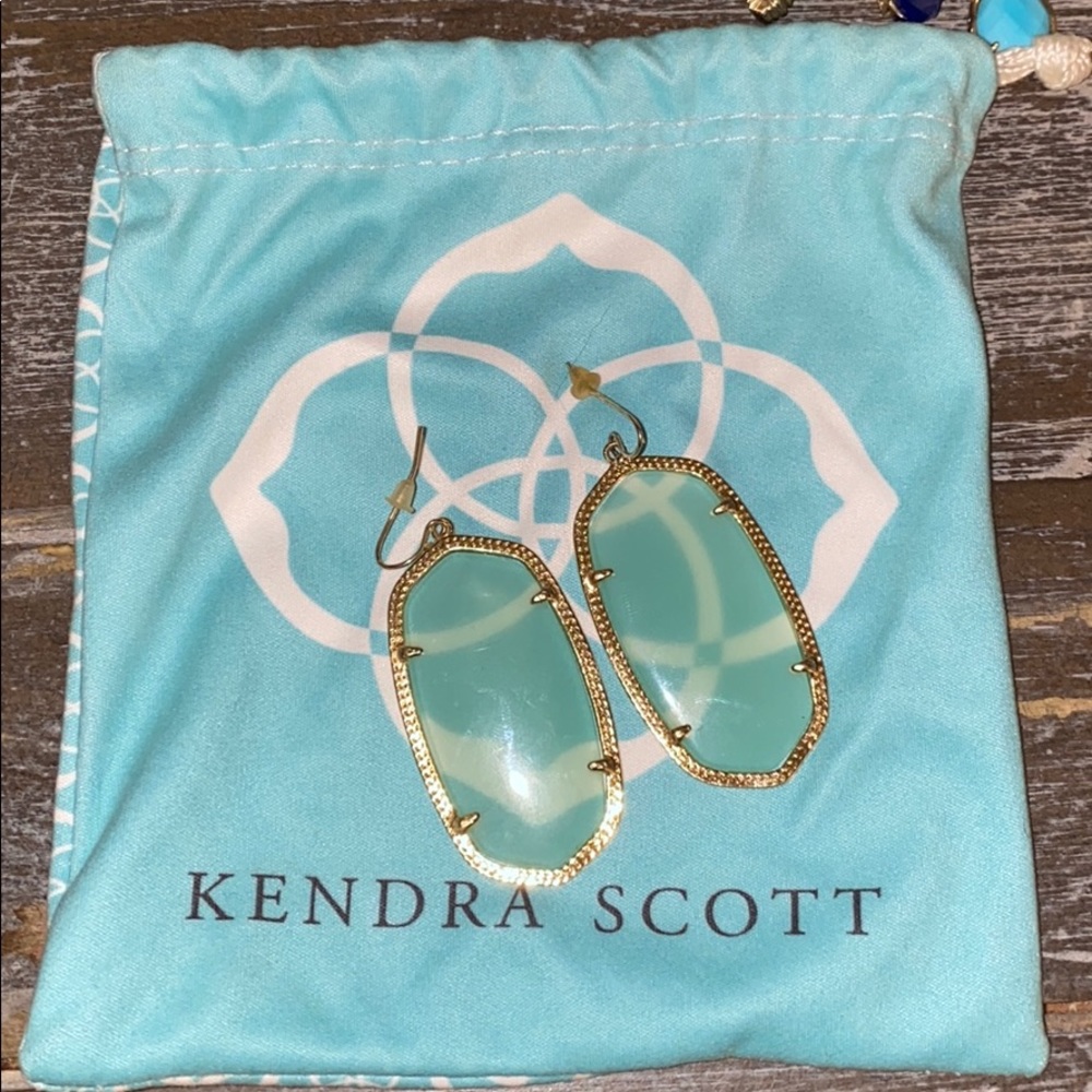 Kendra Scott green earrings